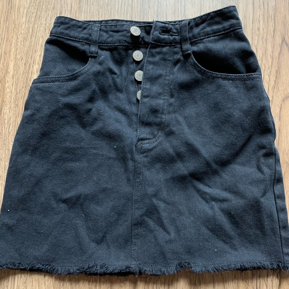 Brandy Melville Black Denim Skirt